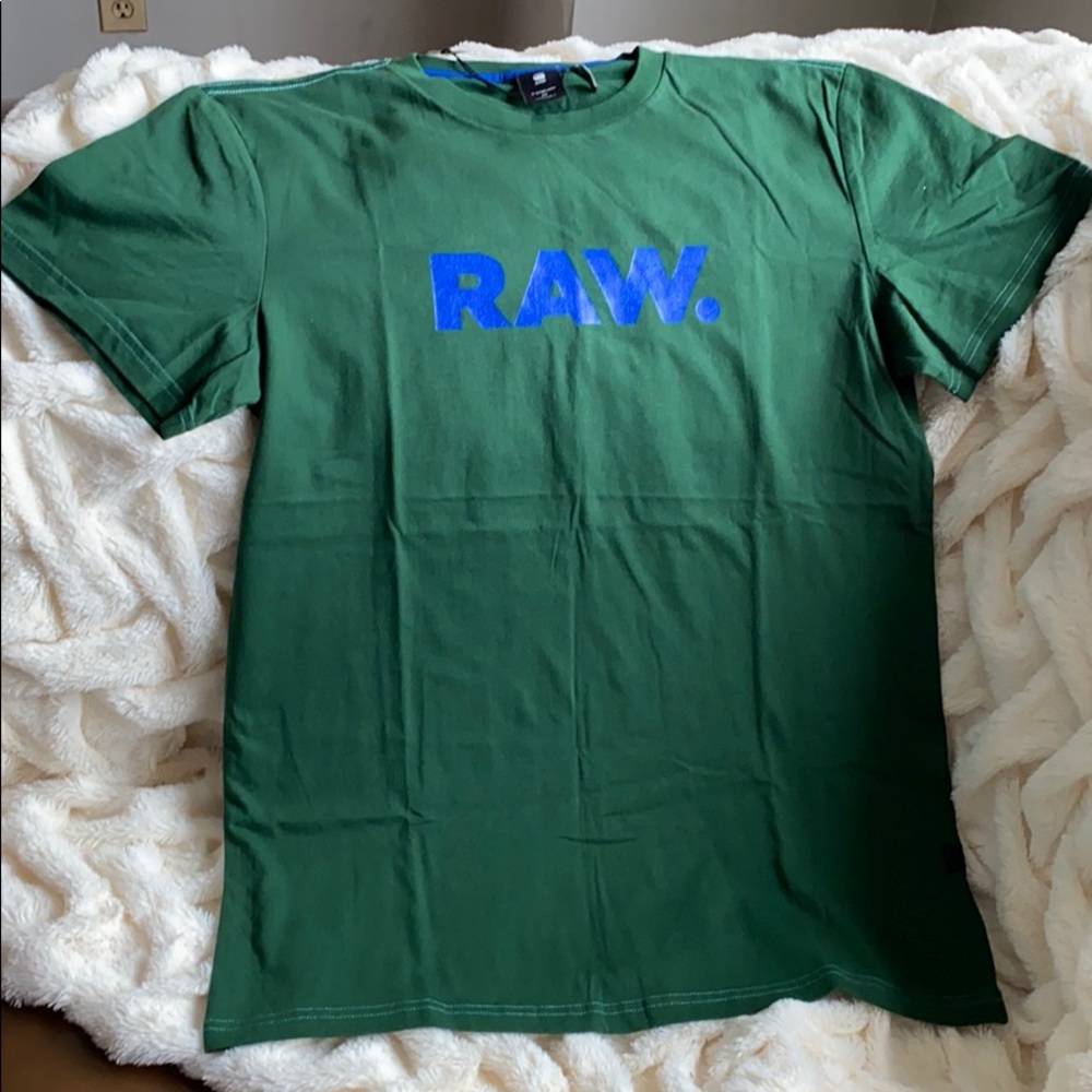 Men’s brand new shirt